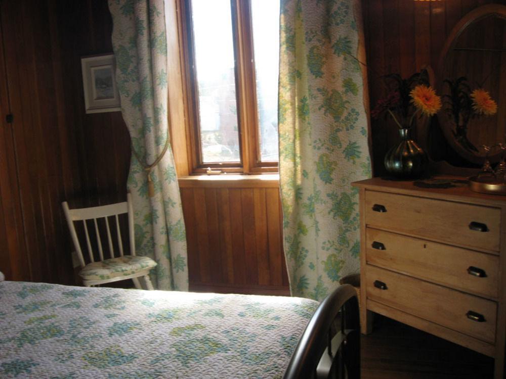 Gite Au Vieux Pommier Tadoussac Bagian luar foto