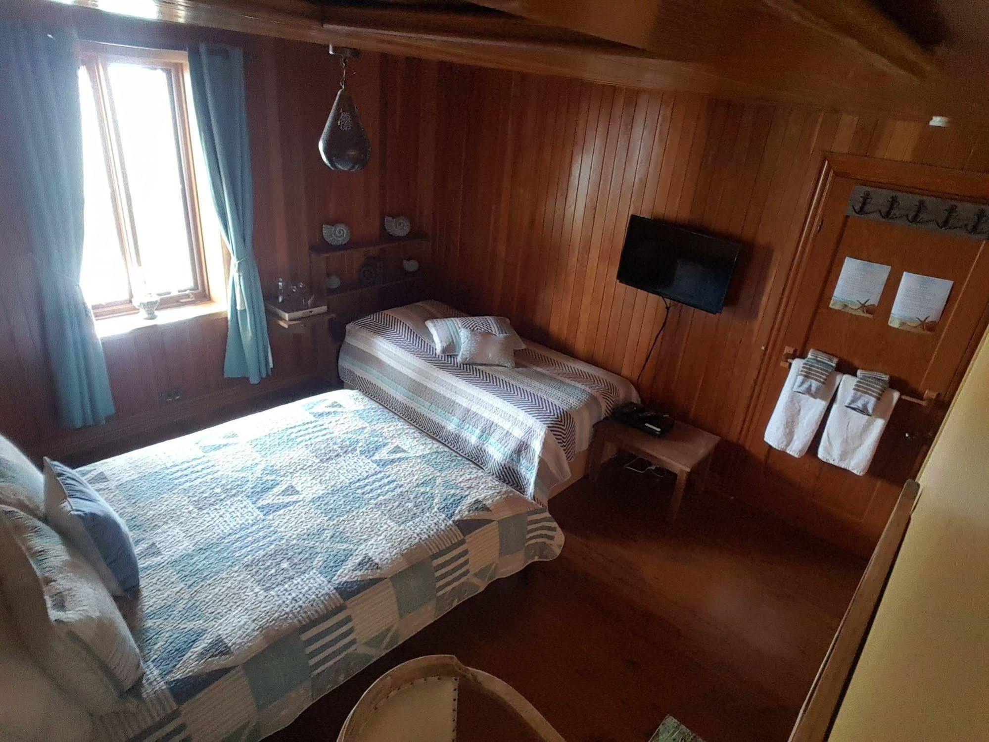 Gite Au Vieux Pommier Tadoussac Bagian luar foto
