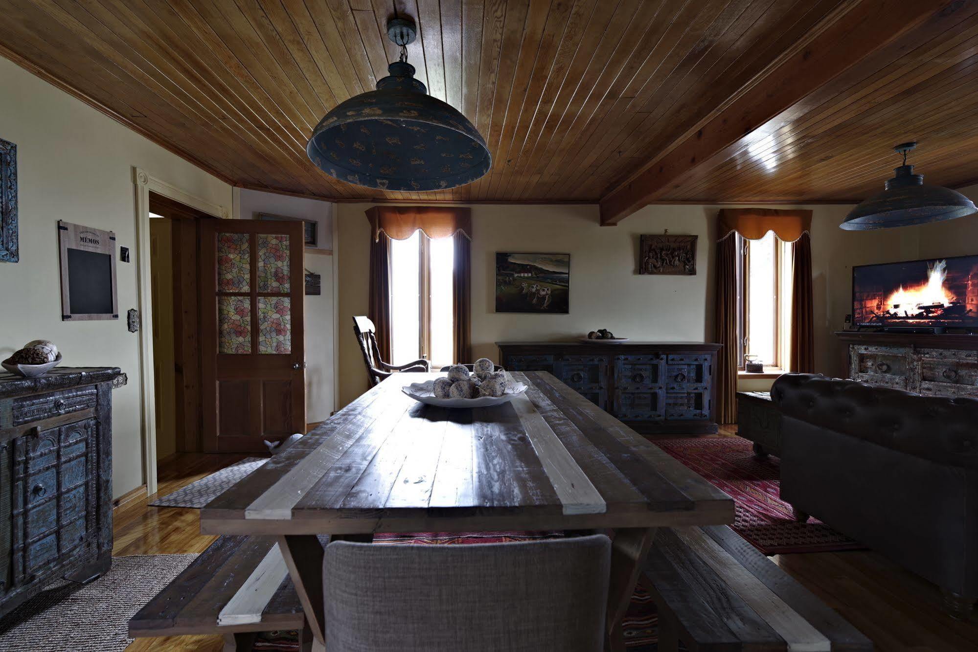 Gite Au Vieux Pommier Tadoussac Bagian luar foto