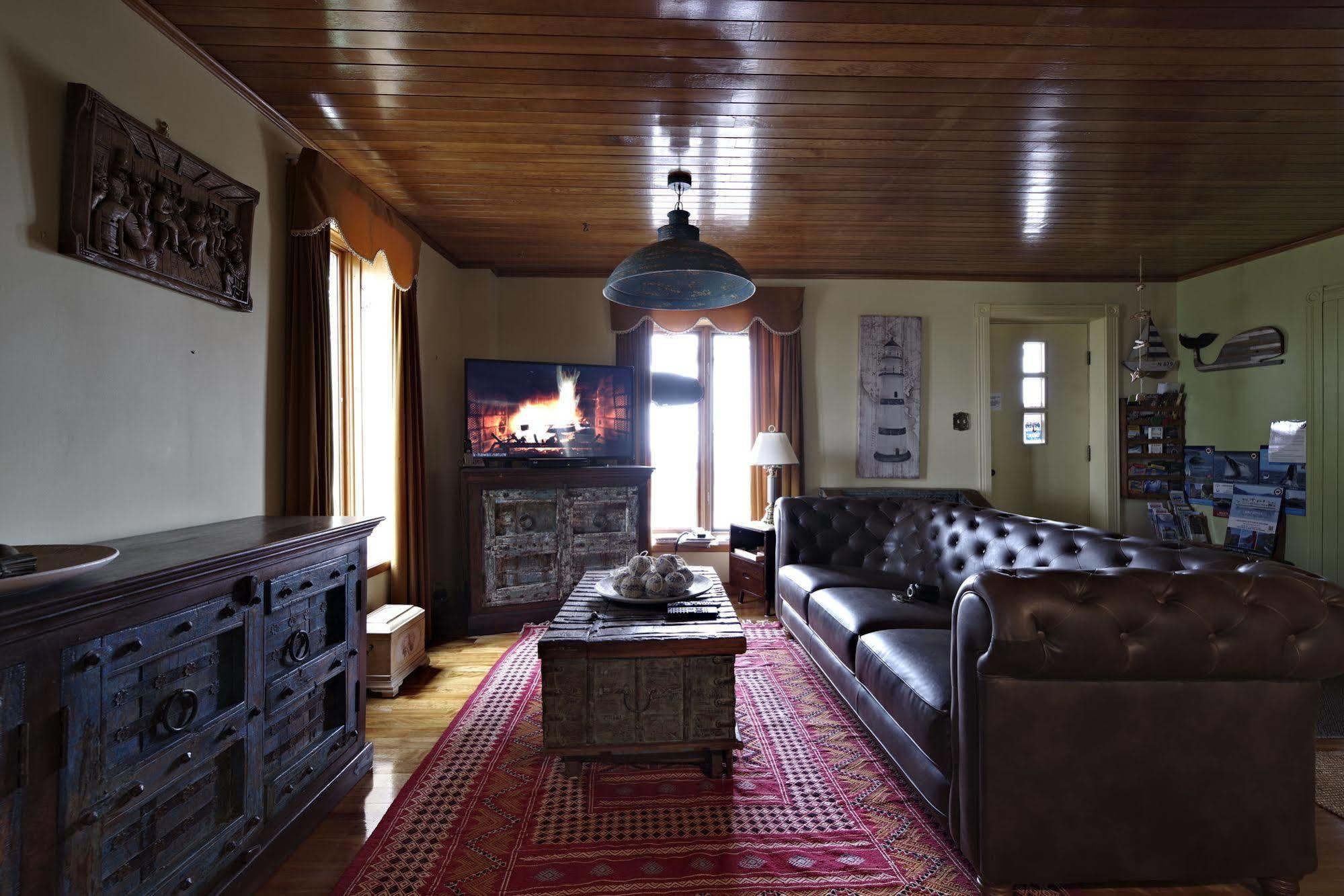 Gite Au Vieux Pommier Tadoussac Bagian luar foto